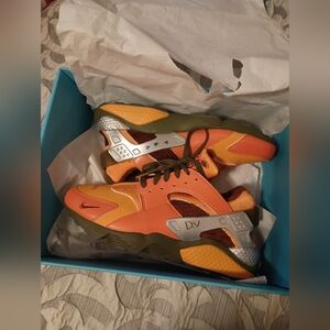 Doernbecher Huarache Sneakers